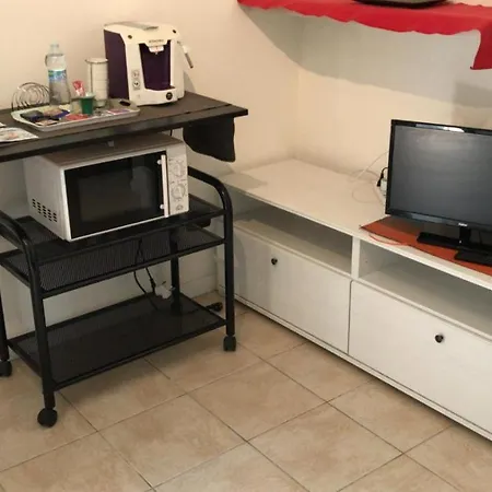 Apartment Feel Like In *